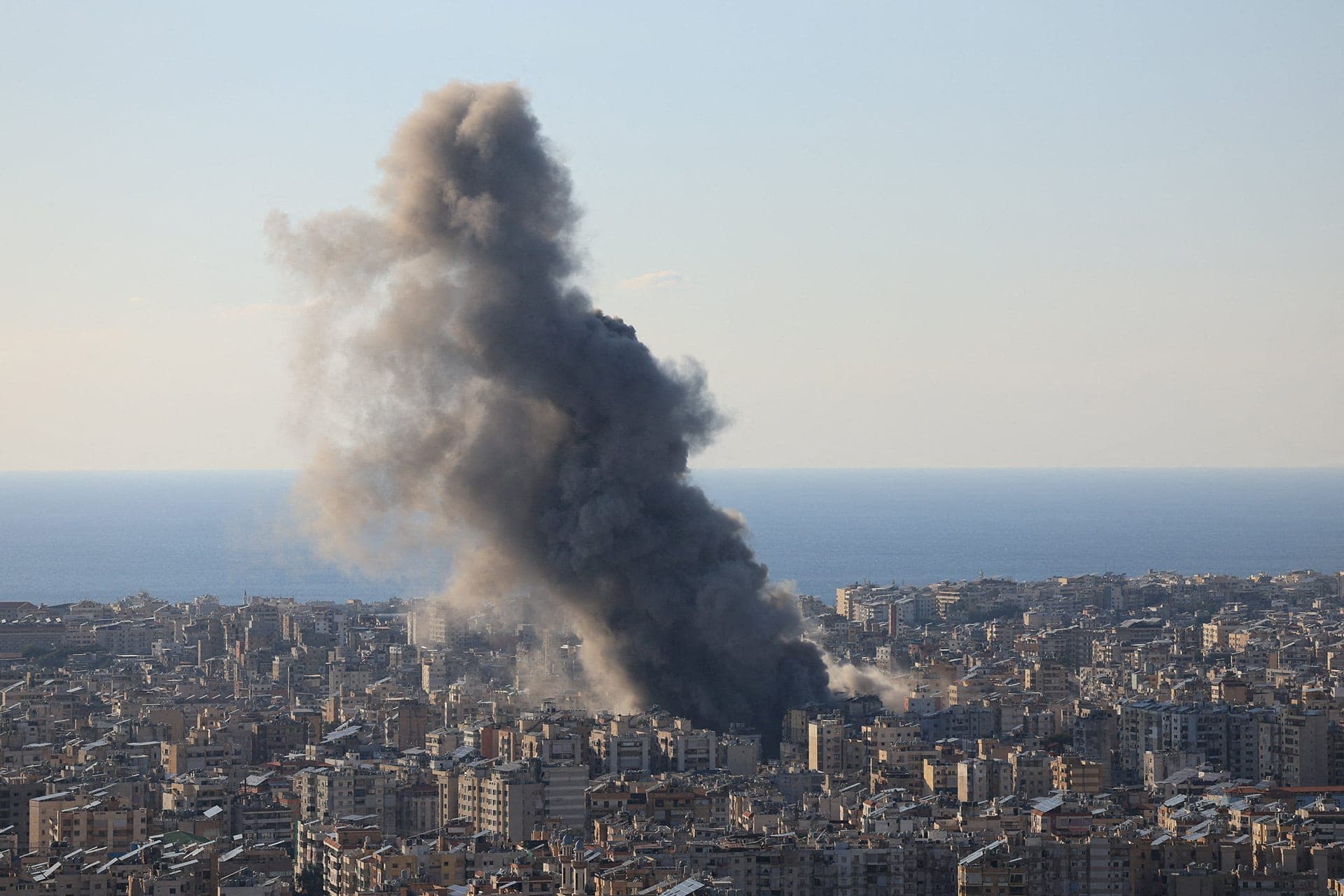 Photograph accompanying: China Rejects New U.S. Sanctions on Iran as Israel Strikes Lebanon Amid Ceasefire