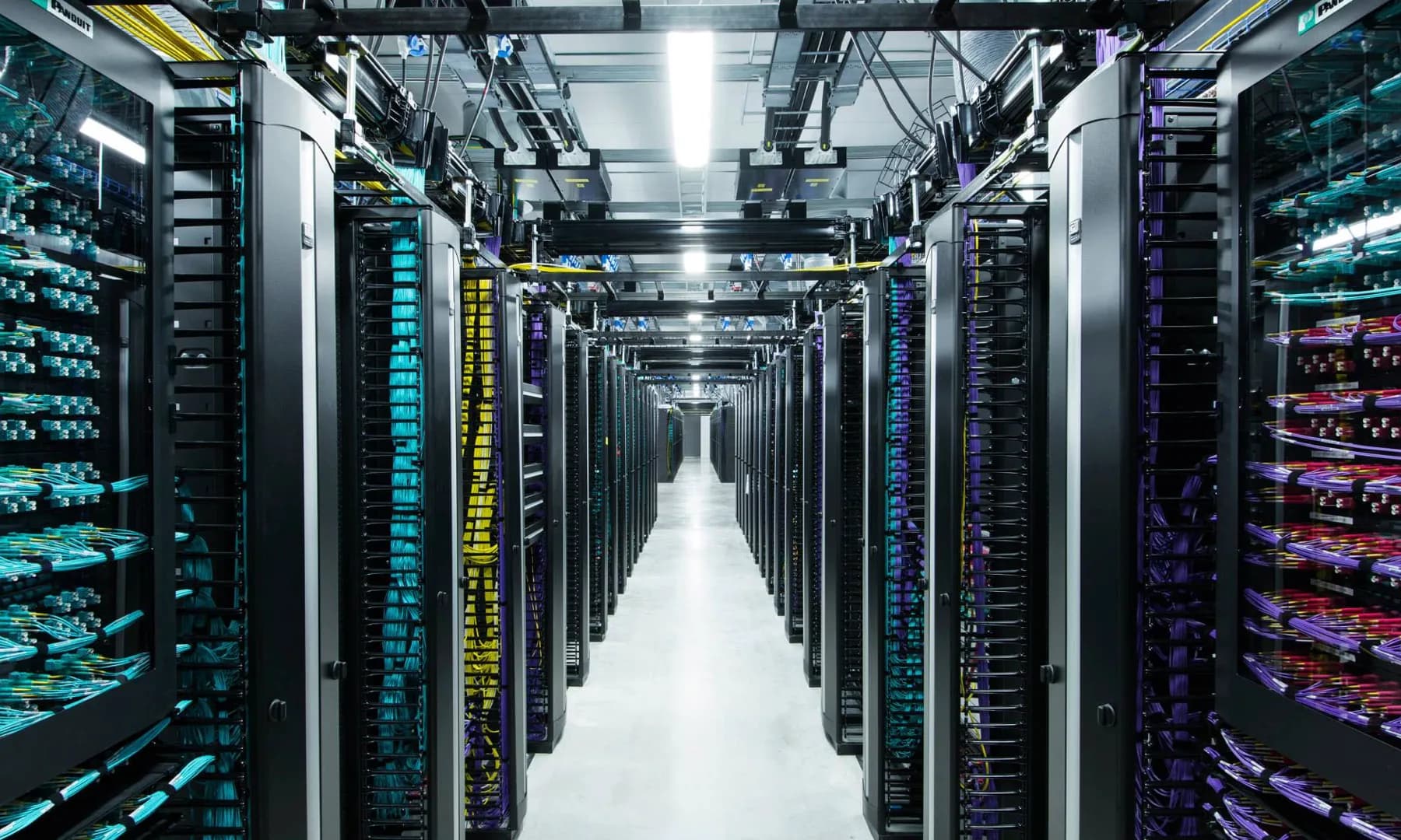 Photograph accompanying: AI Debt Boom Hits a Wall as Investors Demand More to Finance Big Tech’s Spending