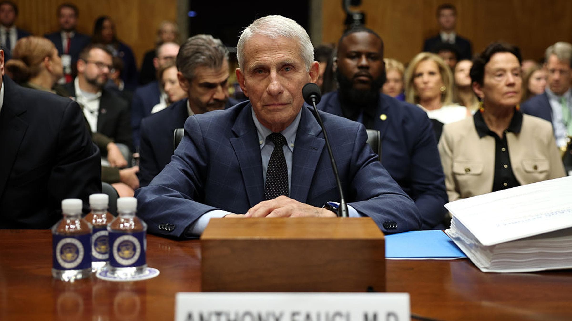 Photograph accompanying: BREAKING NEWS: Fauci Scandal Deepens as House Committee Questions Missing COVID Records